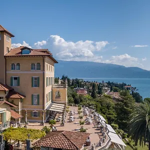villa-del-sogno-gardone-riviera.it-lombardy.com/